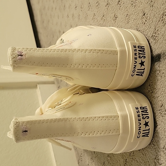 Converse Chuck Taylor All Star Lift Butterfly Wings Platform Sneaker - Picture 6 of 9